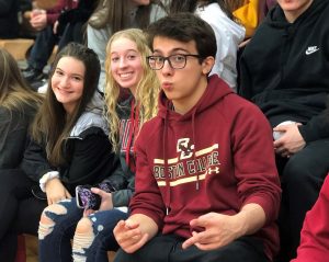 Lorenzo Bender attends a basketball game - February 2020