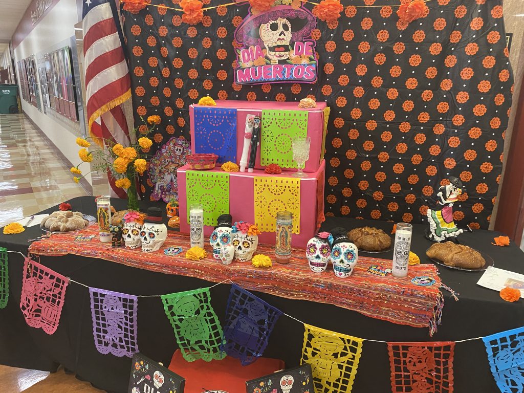 Scecina celebrates Día de los Muertos (Day of the Dead) | Scecina ...